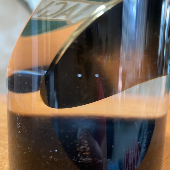 Vintage ARTVUE Jaguar Automobile Emblem Paperweight Decor - Picture 13 of 13